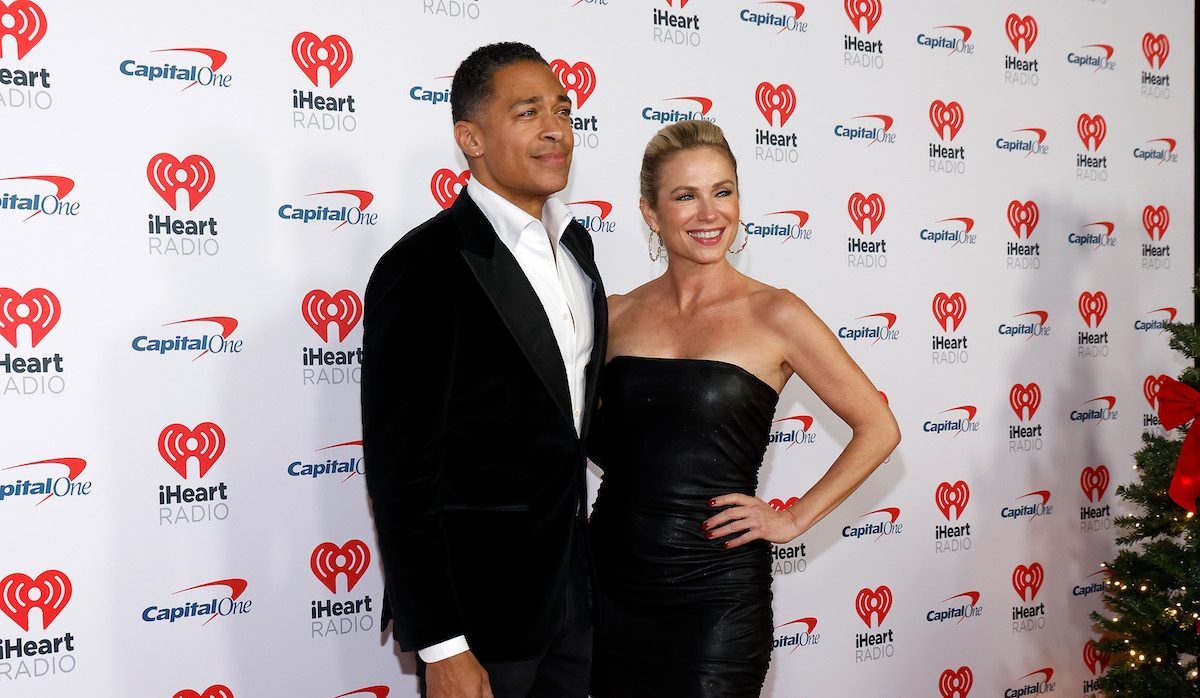 T.J. Holmes and Amy Robach at the 2023 Jingle Ball