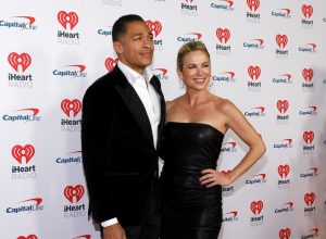 T.J. Holmes and Amy Robach at the 2023 Jingle Ball