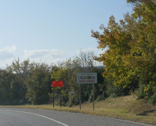 oklahoma welcome sign near moffet
