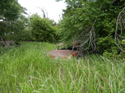 abandoned car in cooperton, oklahoma