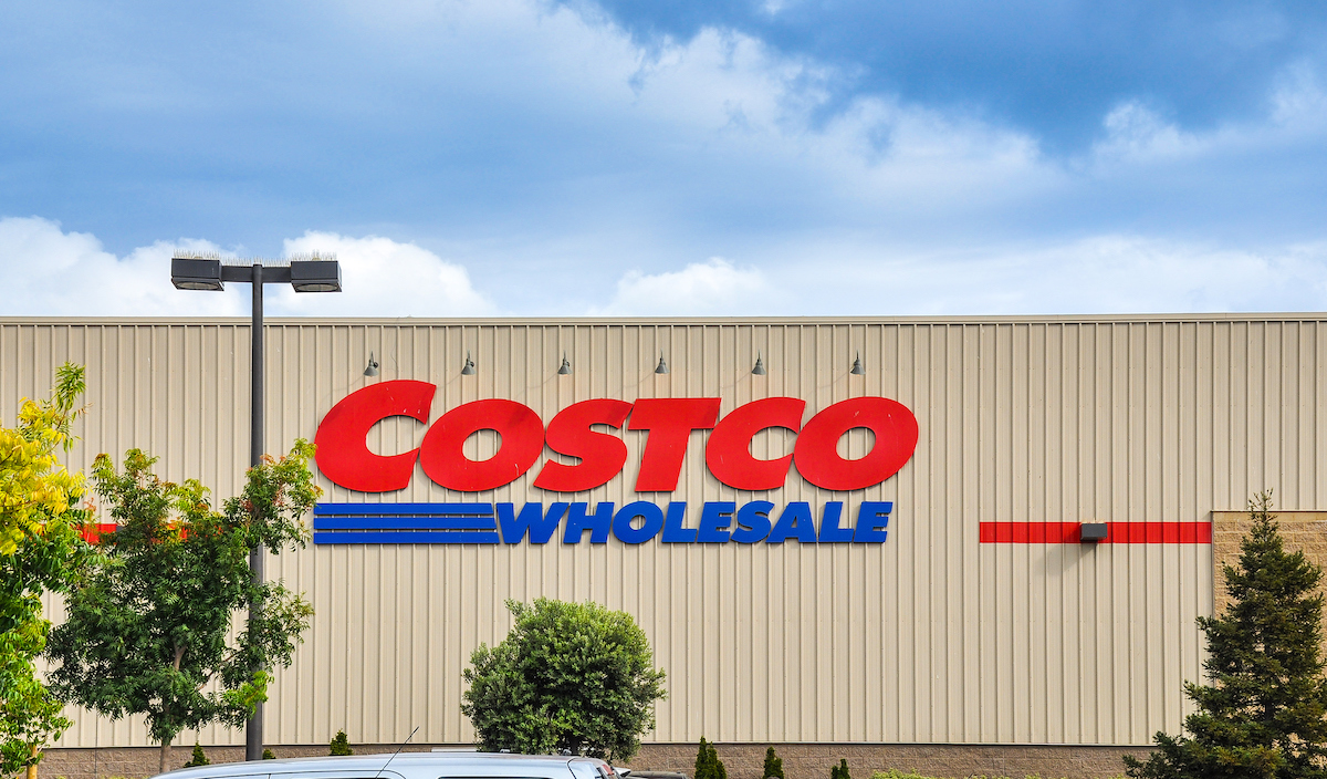 Close up of the Costco logo on the top of a store
