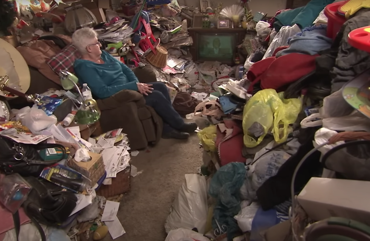 "Hoarders" participant JoAnne on a season 5 episode