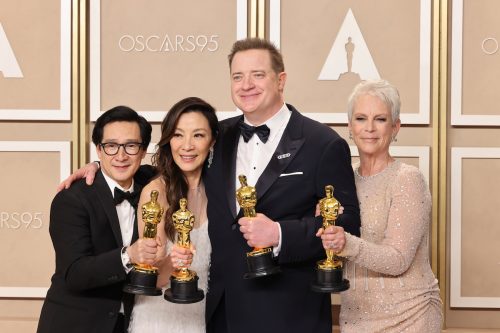 Ke Huy Quan, Michelle Yeoh, Brendan Fraser, and Jamie Lee Curtis holding their Oscars in March 2023