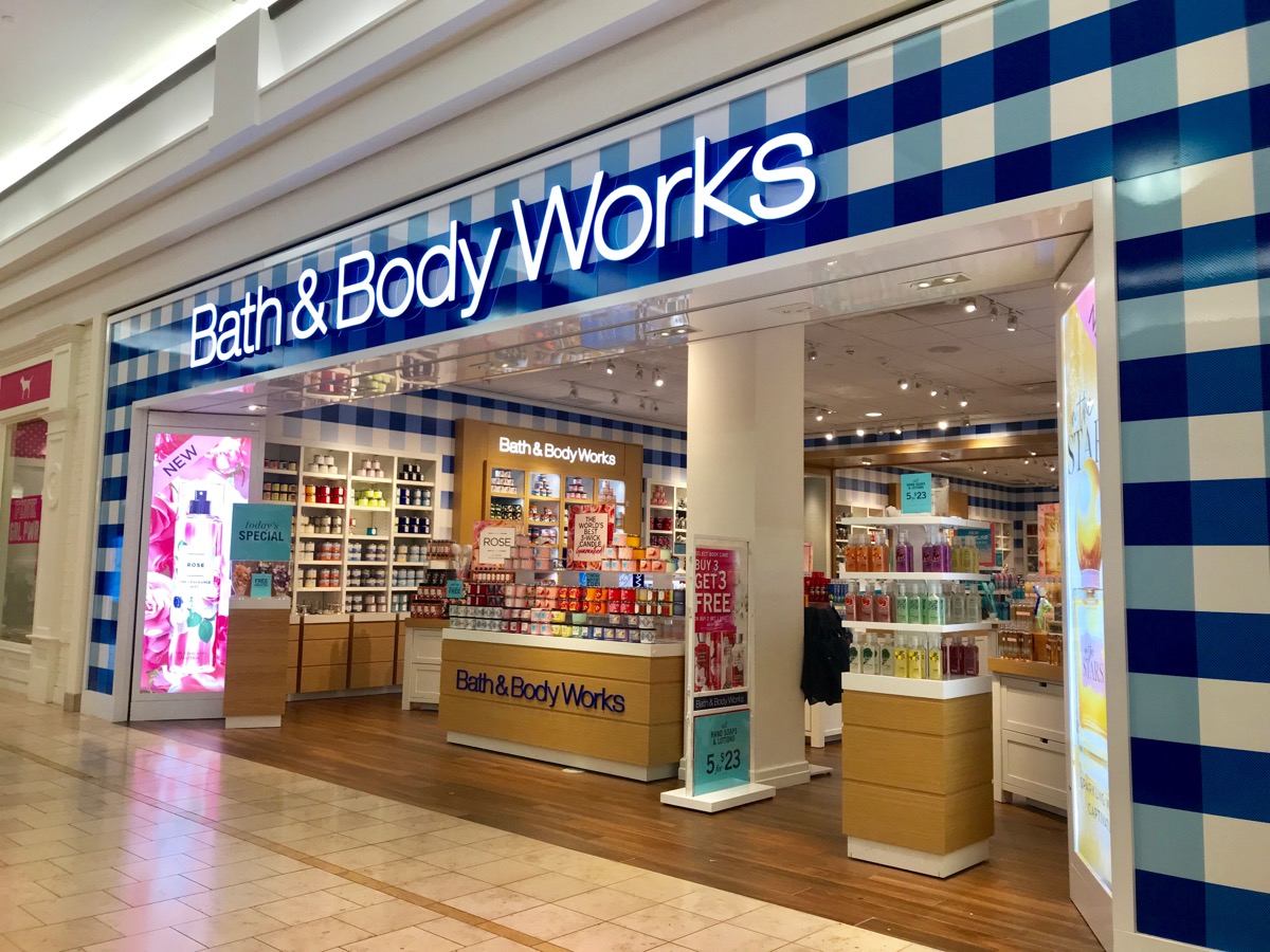7 Warnings to Shoppers From Ex-Bath & Body Works Employees — Best Life