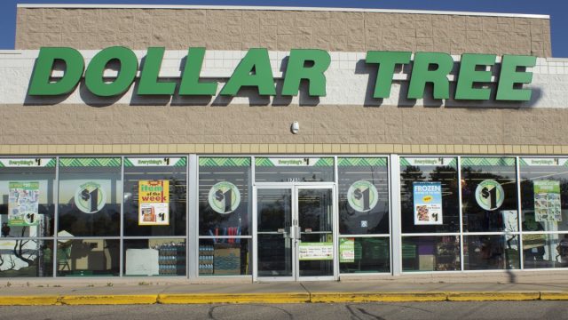 Dollar Tree Outside Front of Store