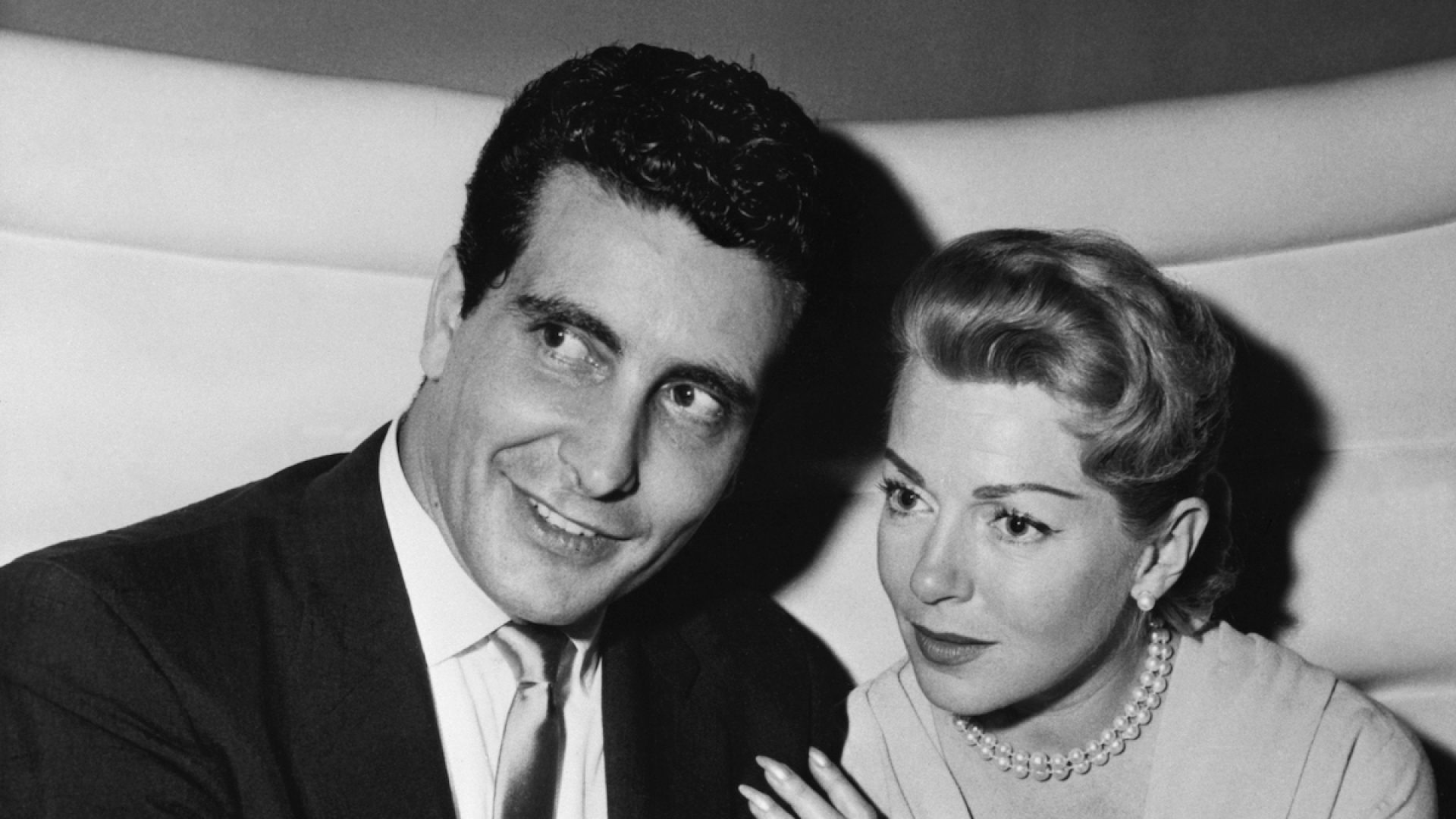 Mobster Boyfriend Extorted Lana Turner Before Daughter Killed Him, Book