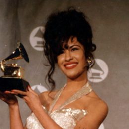 Selena at the 1994 Grammys