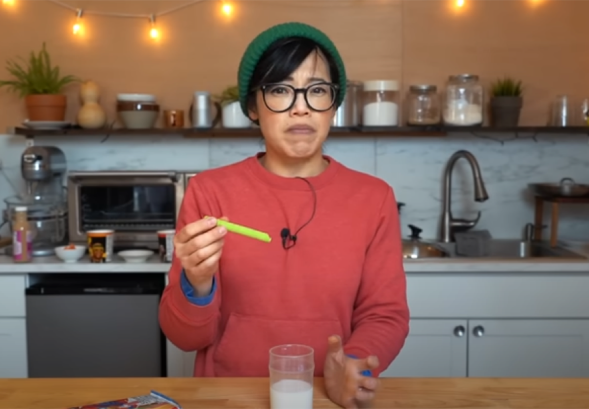 emmymade trying froot loop straws