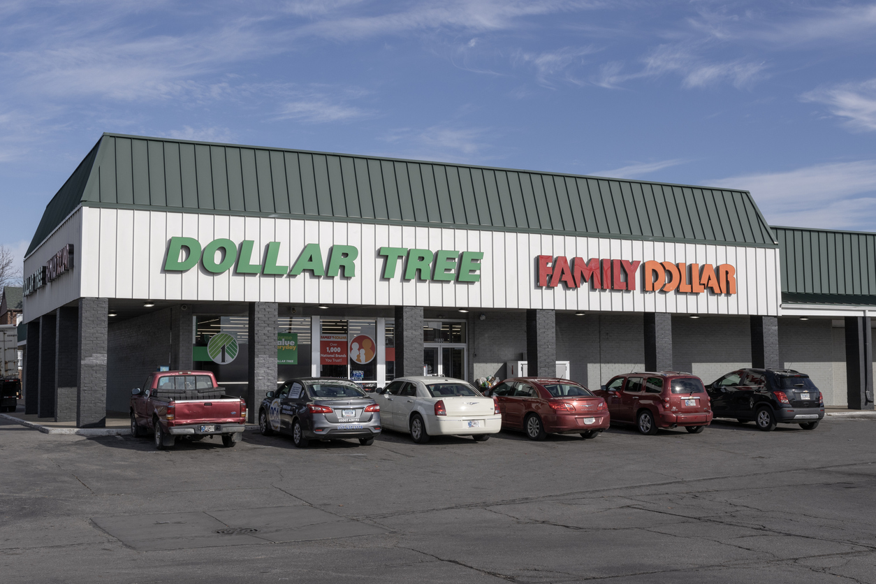 A combination Dollar Tree and Family Dollar storefront