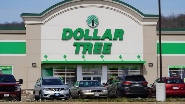 Dollar Tree store with cars parked in front
