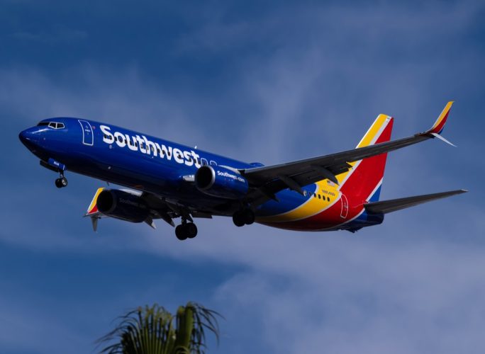 Southwest Airlines Boeing 737-800 N8548P on final for 26L at Harry Reid International Airport