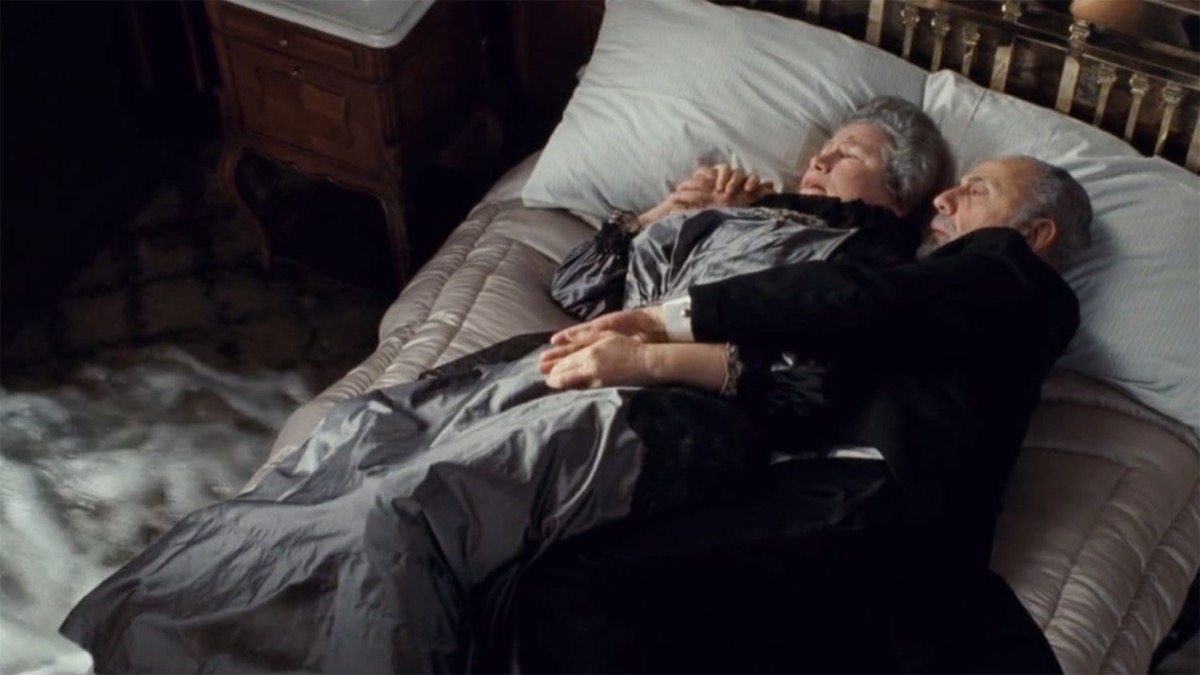 Couple laying in bed Titanic scene