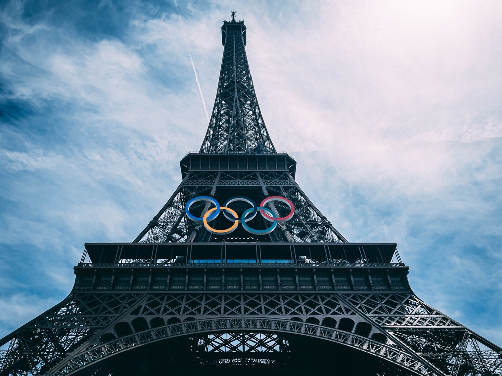 The Eiffel Tower with the Olympic rings on it