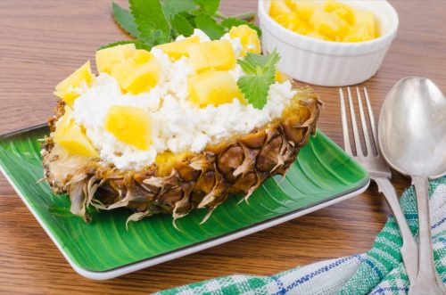 cottage cheese with fresh pineapple