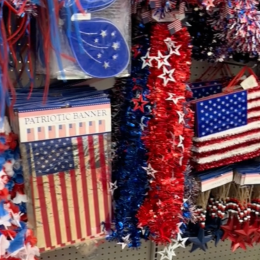 July 4th decorations at Dollar Tree
