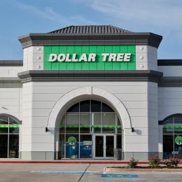 Dollar Tree storefront