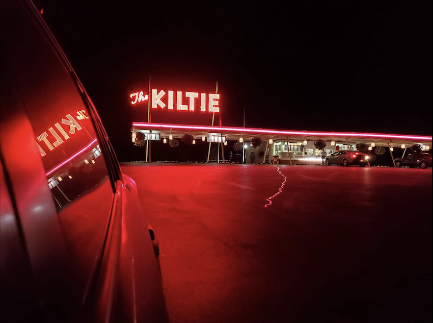 The Kiltie Diner at night