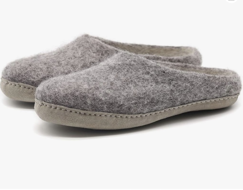 Nootkas heather wool slippers