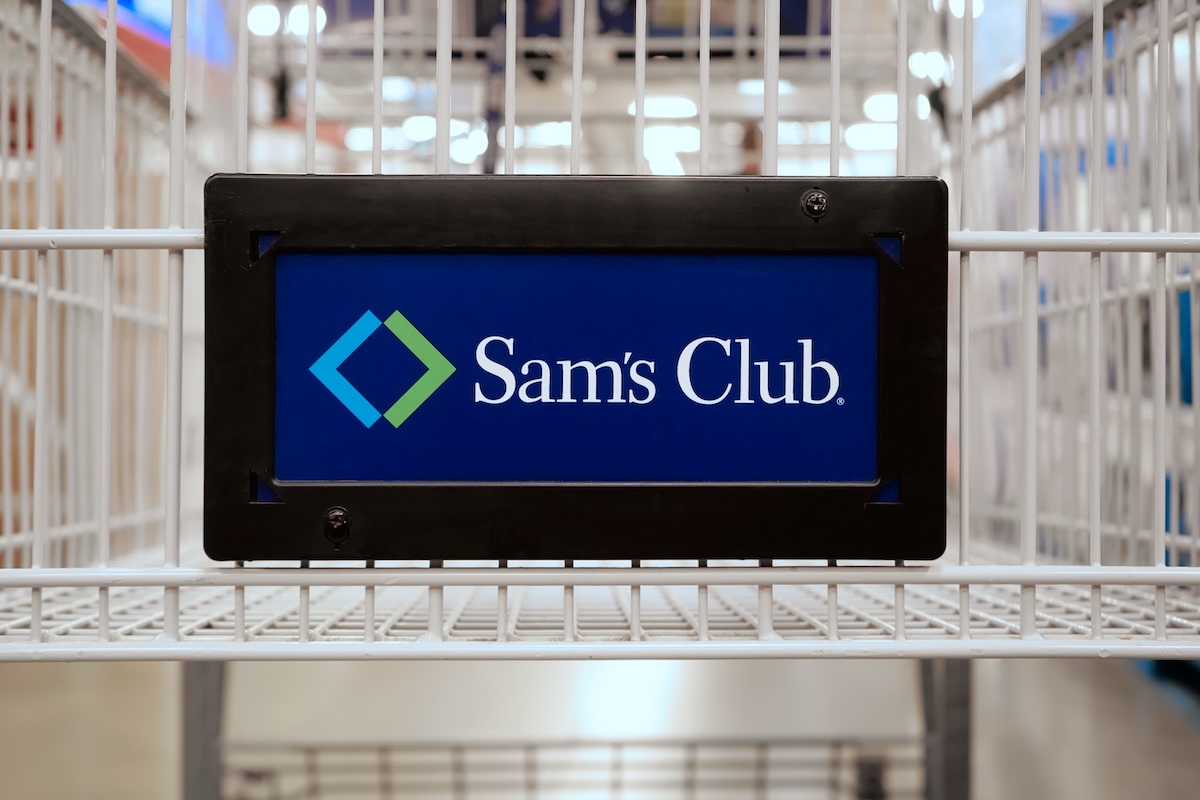 closeup of the Sam's Club logo on a shopping cart