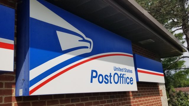 USPS sign on a building