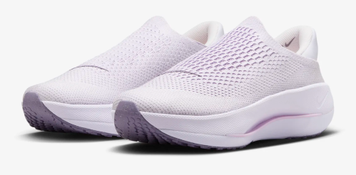 Nike Reina EasyOn sneakers in light purple