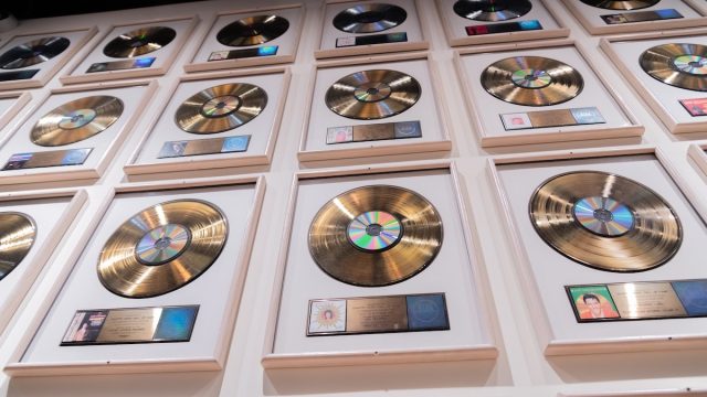 25 Classic Rock Songs That Everyone Should Know