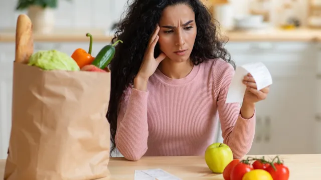 7 Red Flags You Are Being Overcharged at Supermarket
