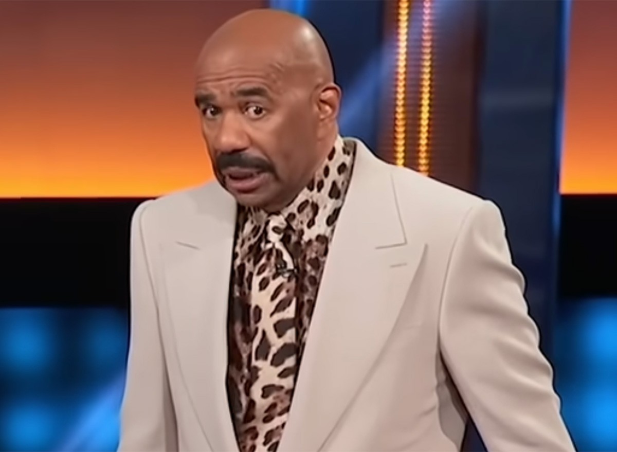 Steve Harvey Hilariously Stumped by Marvel Stars on 'Celebrity Family Feud'