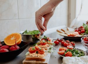 5 Best Healthy Snacks That Burn Fat and Are Surprisingly Satisfying