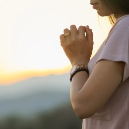 These Moon Signs Are the Most Forgiving, Say Astrologers