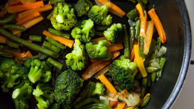 106-Year-Old Woman With Age-Defying Health Spills Her Longevity Diet Do’s and Don’ts