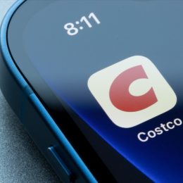 Costco’s Hidden Gold Mine: Their Trade-In Program Gets You Free Cash for Old Devices