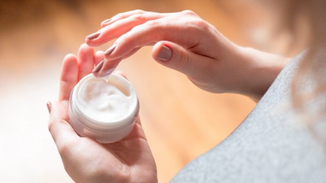 4 Major Magnesium Lotion Benefits, From Sleep to Skincare