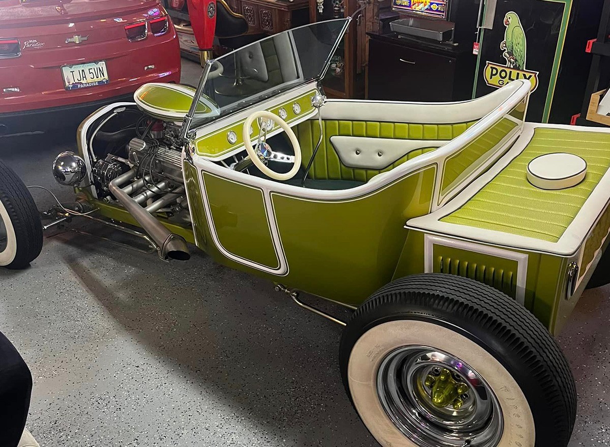 Vintage 1923 Ford  T bucket