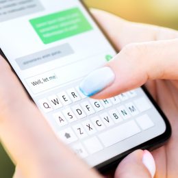 New iPhone Update Makes It Easier to Text Android Users—But There's a Catch