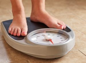 Fitness Trainer Shares 5 Things You Can Do Now to Lose 20 Pounds