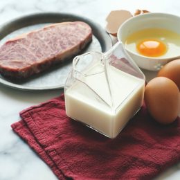 Doctor Warns That One Common Diet Approach Can Actually "Accelerate Aging"