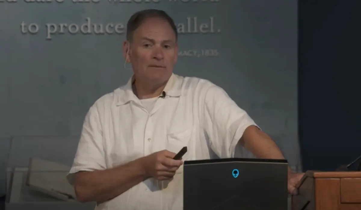 chris elias hosting a talk for the Nantucket Historical Association in 2019