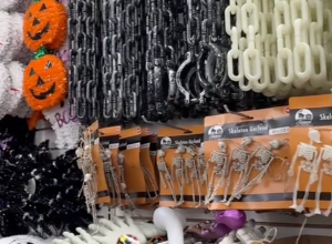 15 New Halloween Decorations From Dollar Tree for Just $1.25