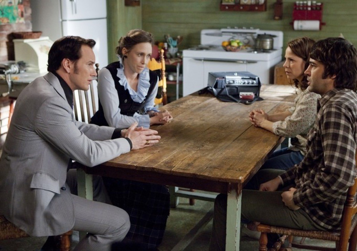Patrick Wilson, Vera Farmiga, Ron Livingston, and Lili Taylor in The Conjuring