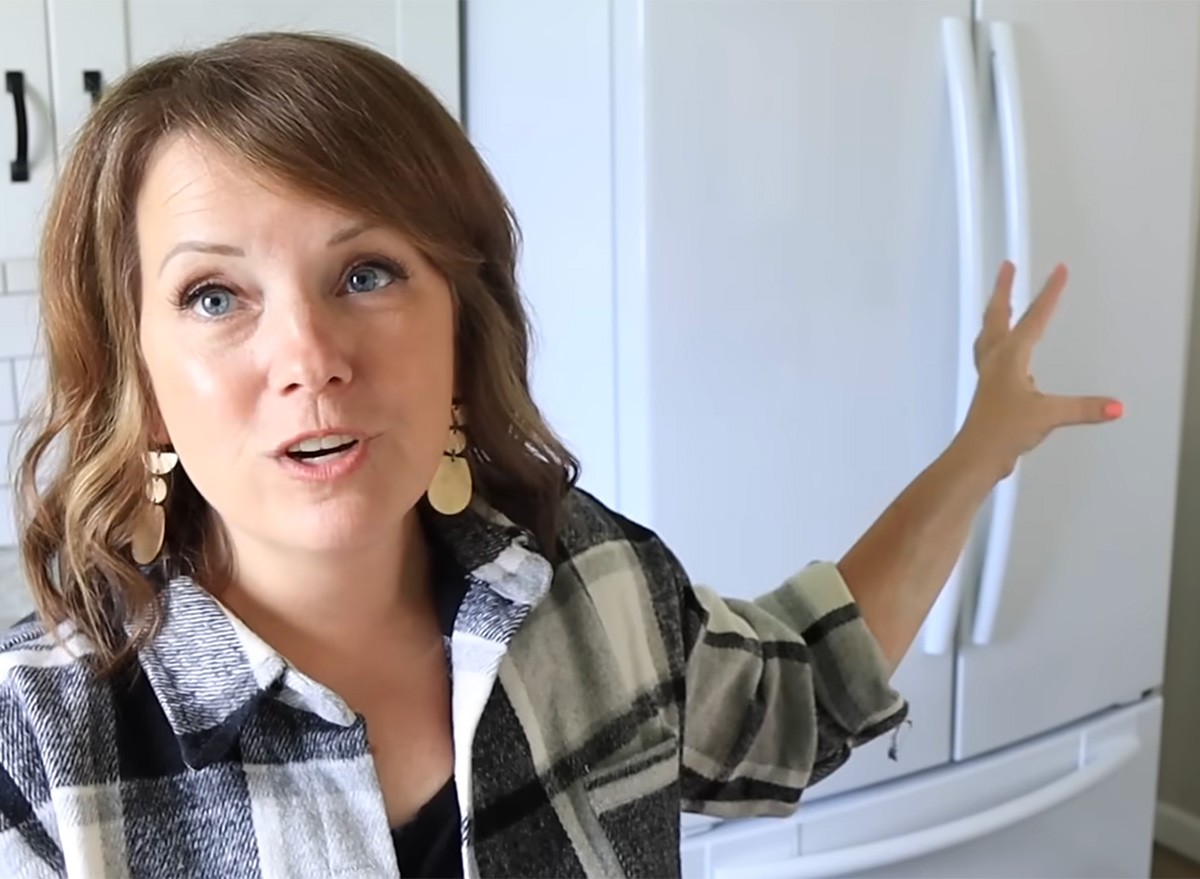 YouTuber Dawn (aka The Minimal Mom)