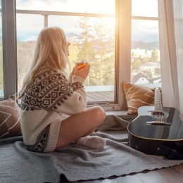 The Best Budget-Friendly Ways to Make Your Home Feel Cozy This Winter