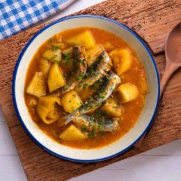 101-Year-Old Doctor Reveals What He Always Eats for Longevity