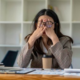 Top Tips to Conquer the Mid-Afternoon Slump and Stay Energized All Day