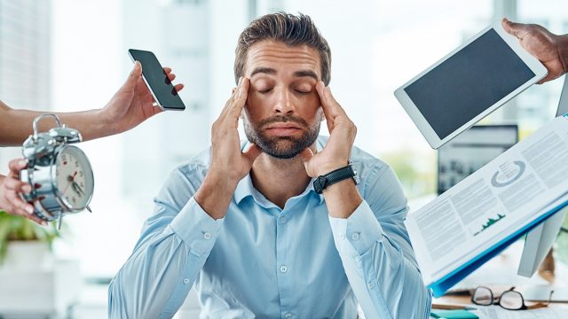 Experts Share the No. 1 Breathing Technique to Stay Calm During Stressful Moments