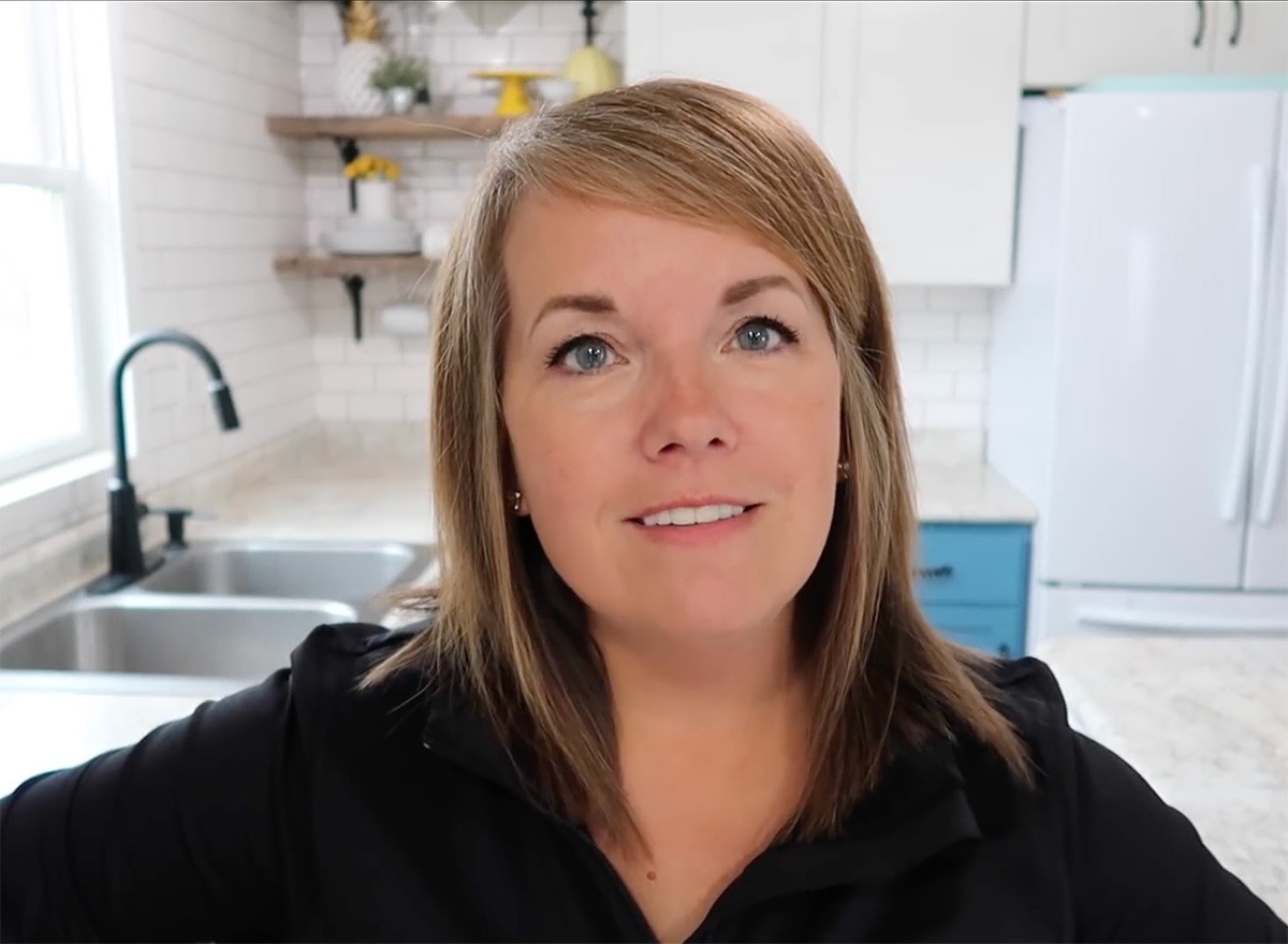 YouTuber Dawn, aka 'Minimal Mom'