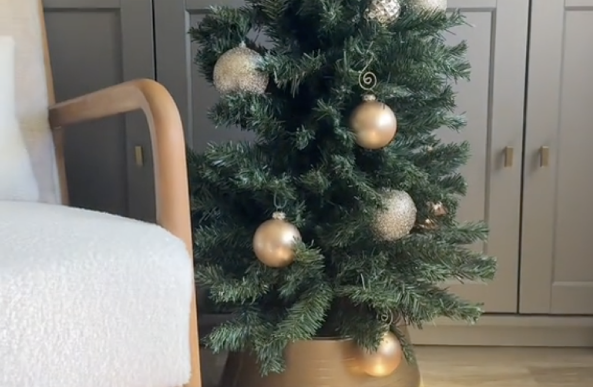 Shoppers Are Rushing to Dollar Tree for This Cheap Christmas Tree Hack