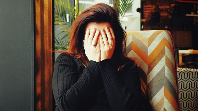 7 Subtle Signs You’re Eating Too Much Sugar Every Day