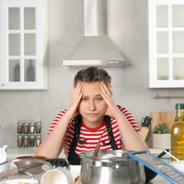 Experts Share the Biggest Mistake in Kitchen Organization