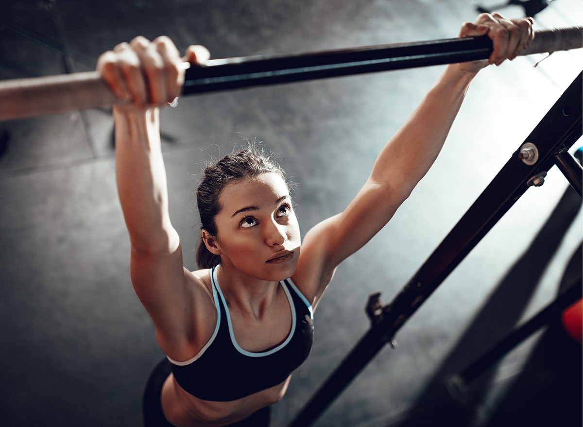 Can You Do a Single Pull-Up? Here's What is Means if You Can't